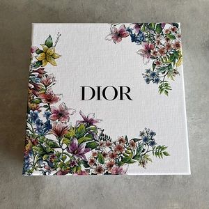 Christian Dior gift box floral